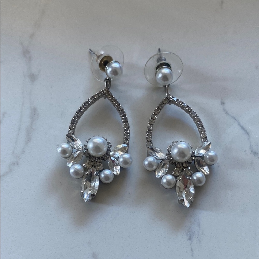 RESERVED FOR BUNDLE Elegant Silver and Pearl Drop Earrings
